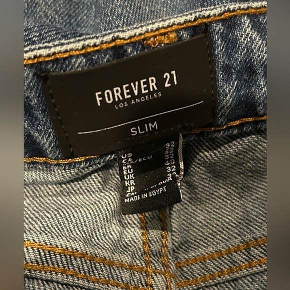 Forever 21 Blue Relaxed Distressed Jeans 32 - Picture 3 of 3